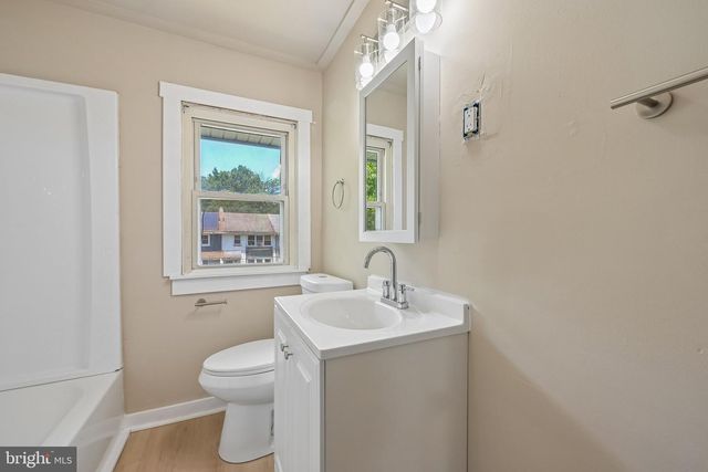 1032 ALCYON DR, Bellmawr, NJ 08031