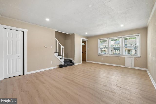 1032 ALCYON DR, Bellmawr, NJ 08031