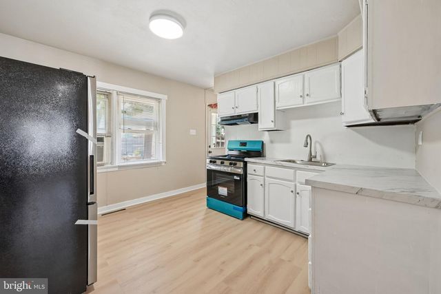 1032 ALCYON DR, Bellmawr, NJ 08031