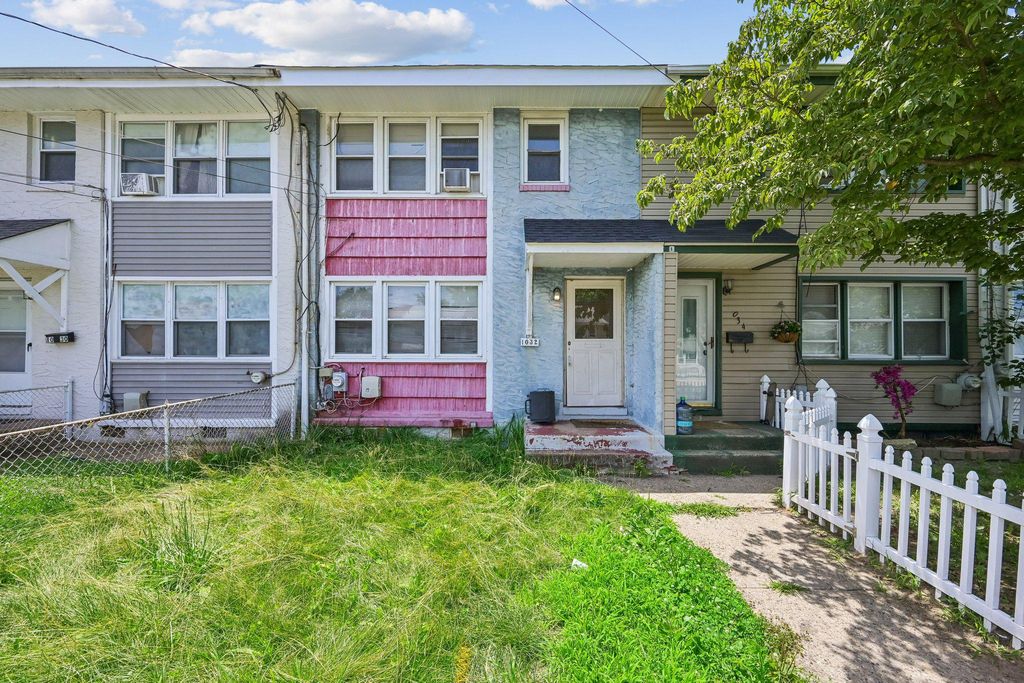1032 ALCYON DR, Bellmawr, NJ 08031