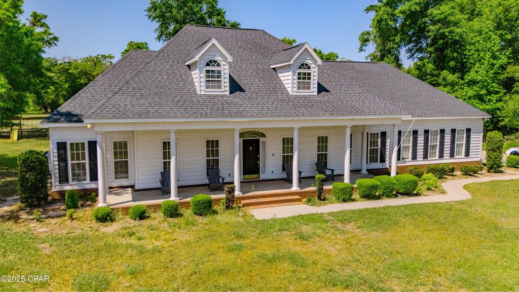 2845 Magnolia Blossom Lane, Marianna, FL 32446