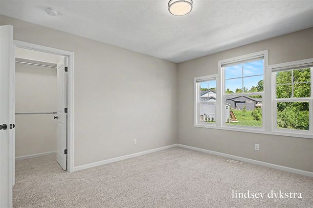 3864 Autumn Acres Court, Rockford, MI 49341
