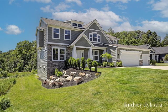 3864 Autumn Acres Court, Rockford, MI 49341