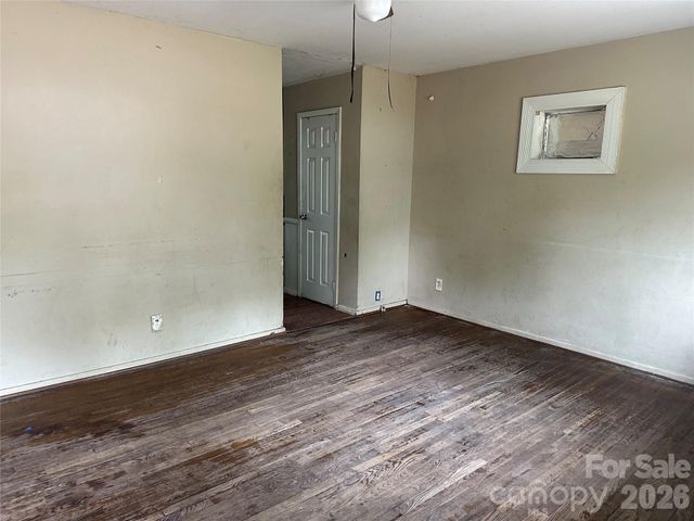 1103 Lewiston Avenue, Charlotte, NC 28208