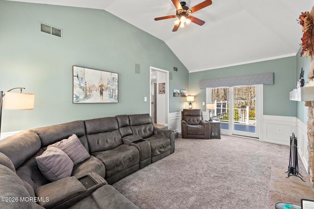 19 Heathwood Avenue, Jackson, NJ 08527