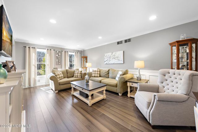 19 Heathwood Avenue, Jackson, NJ 08527