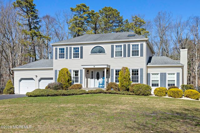 19 Heathwood Avenue, Jackson, NJ 08527