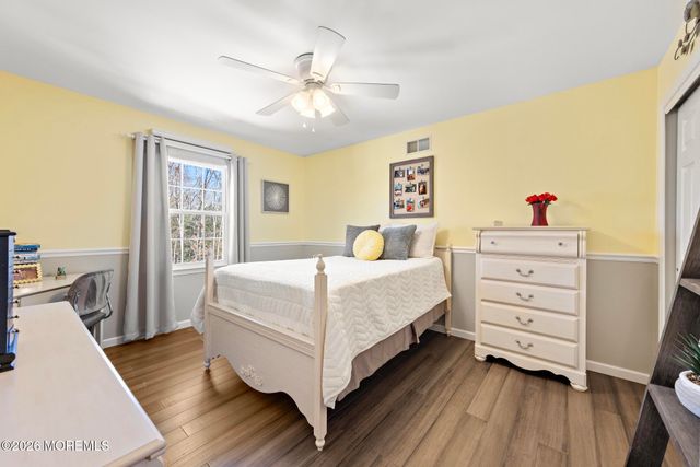 19 Heathwood Avenue, Jackson, NJ 08527