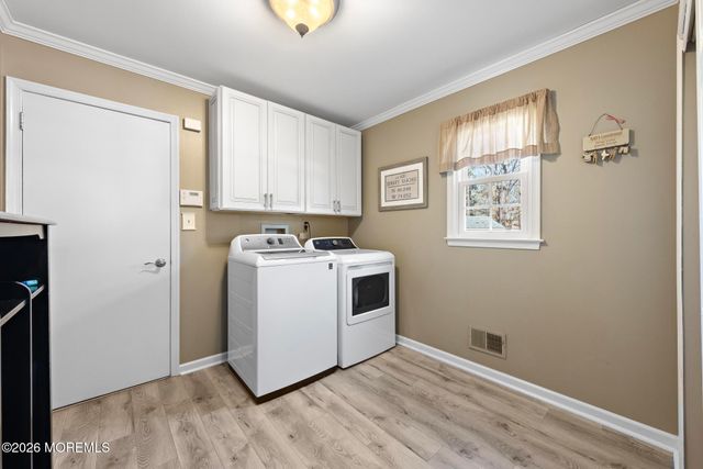 19 Heathwood Avenue, Jackson, NJ 08527