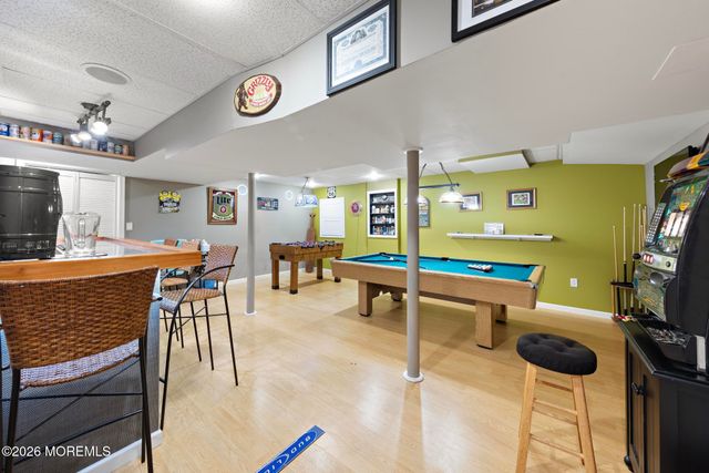 19 Heathwood Avenue, Jackson, NJ 08527