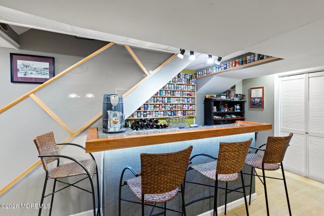 19 Heathwood Avenue, Jackson, NJ 08527