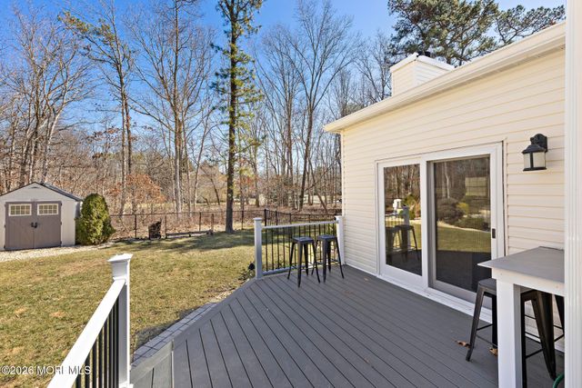 19 Heathwood Avenue, Jackson, NJ 08527