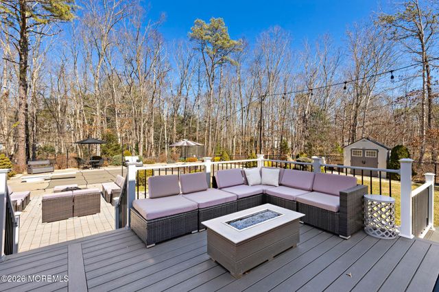 19 Heathwood Avenue, Jackson, NJ 08527