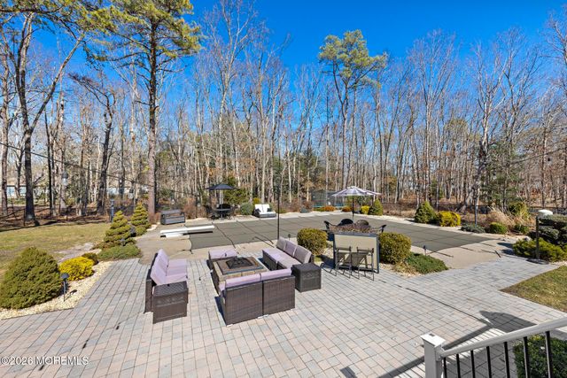 19 Heathwood Avenue, Jackson, NJ 08527