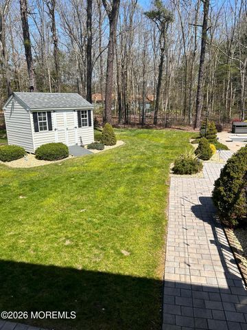 19 Heathwood Avenue, Jackson, NJ 08527