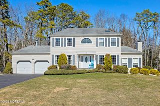 19 Heathwood Avenue, Jackson, NJ 08527