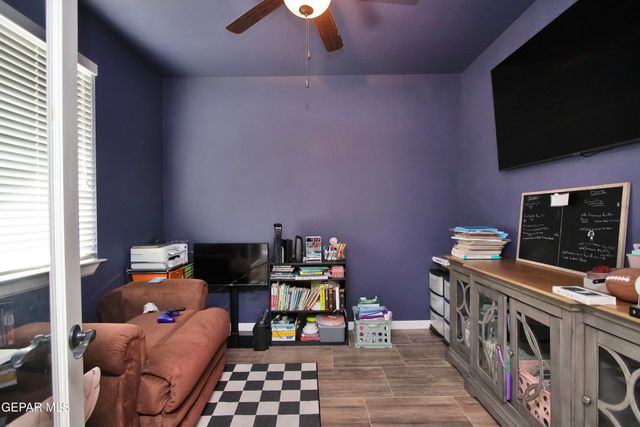 7743 Enchanted View Drive, El Paso, TX 79911