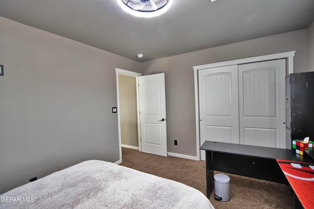 7743 Enchanted View Drive, El Paso, TX 79911