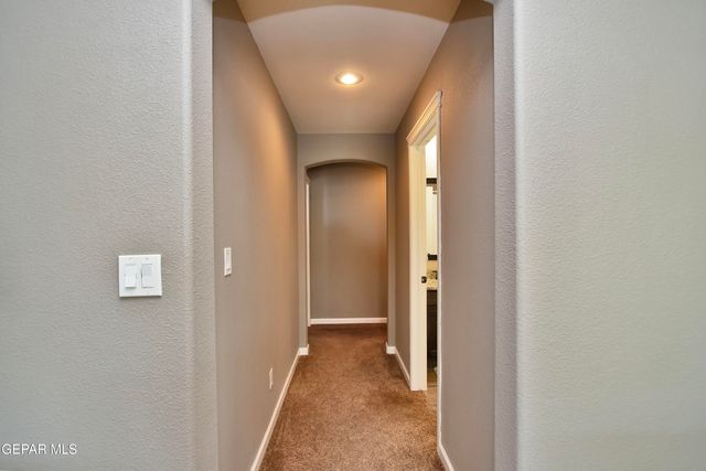 7743 Enchanted View Drive, El Paso, TX 79911