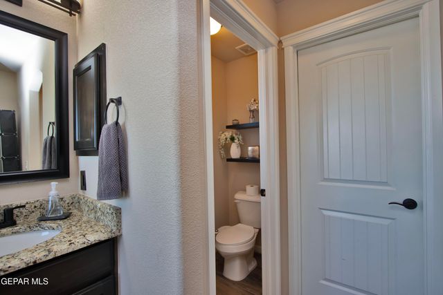 7743 Enchanted View Drive, El Paso, TX 79911