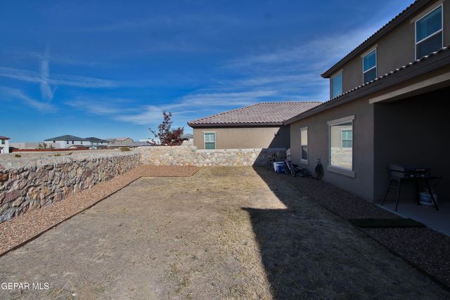7743 Enchanted View Drive, El Paso, TX 79911