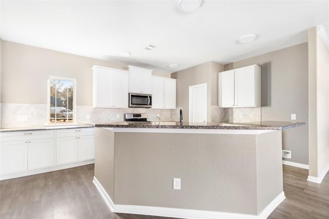 229 Road 662, Dayton, TX 77535