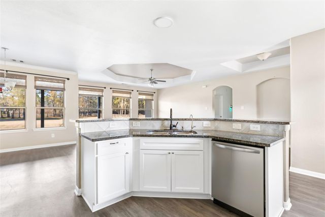 229 Road 662, Dayton, TX 77535