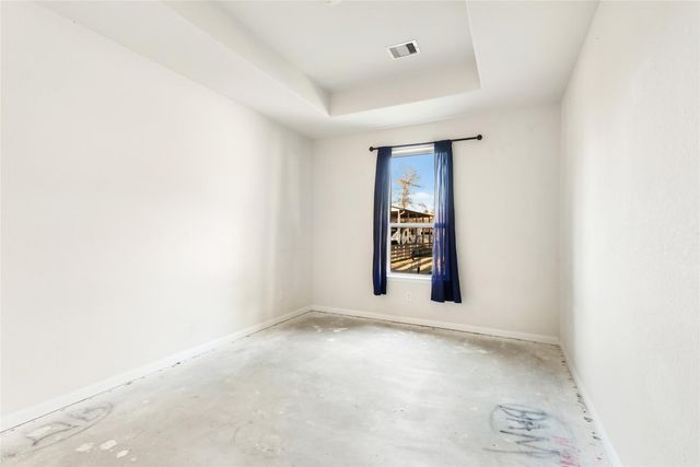 229 Road 662, Dayton, TX 77535