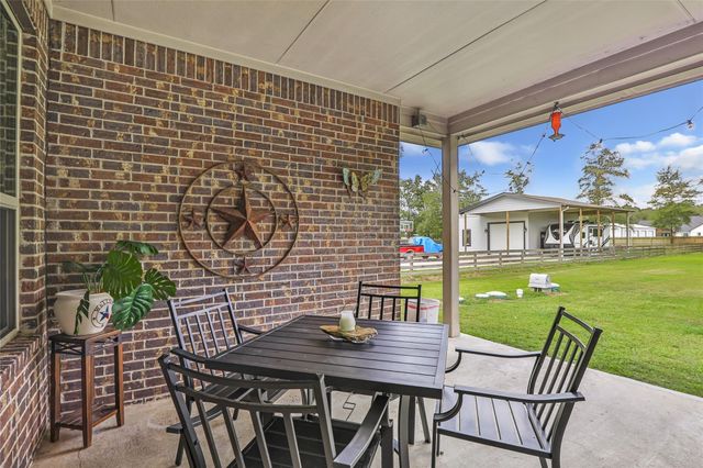 229 Road 662, Dayton, TX 77535