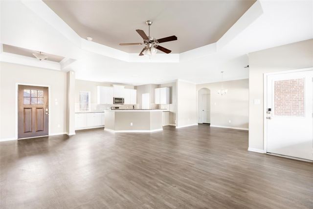 229 Road 662, Dayton, TX 77535