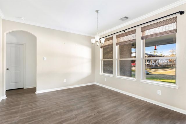 229 Road 662, Dayton, TX 77535