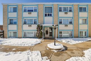 6850 Cermak Road 1B, Berwyn, IL 60402