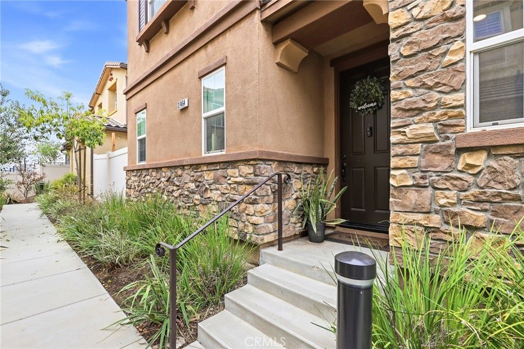 27464 Honeydew Court, Saugus, CA 91350 — exterior