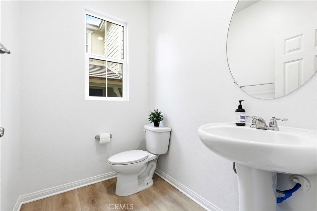27464 Honeydew Court, Saugus, CA 91350 — photo 5