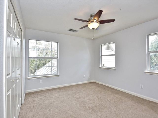 160 Sundance TRL, Liberty Hill, TX 78642