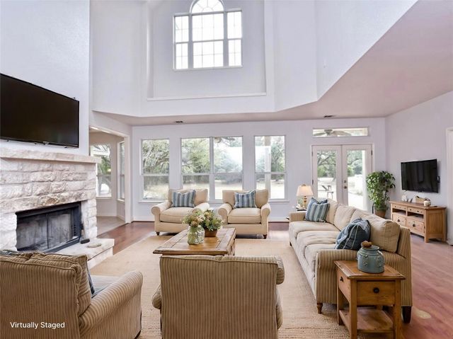 160 Sundance TRL, Liberty Hill, TX 78642