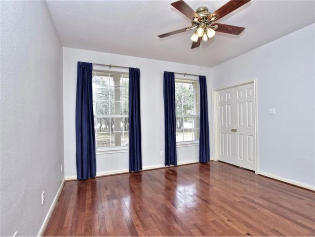 160 Sundance TRL, Liberty Hill, TX 78642