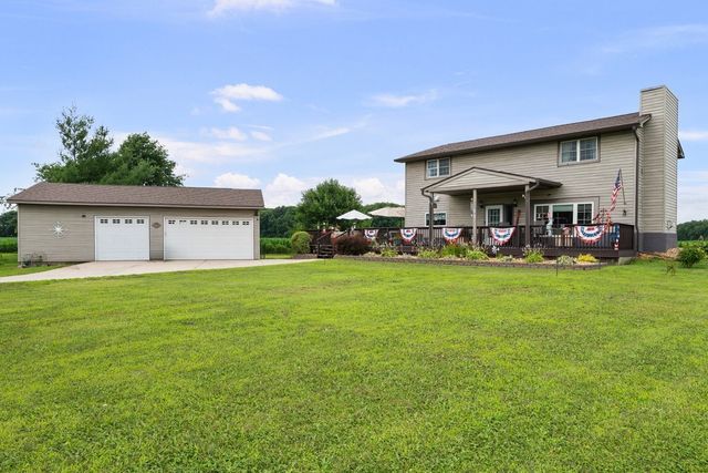 1814 Big Island Parkway, Rock Island, IL 61201