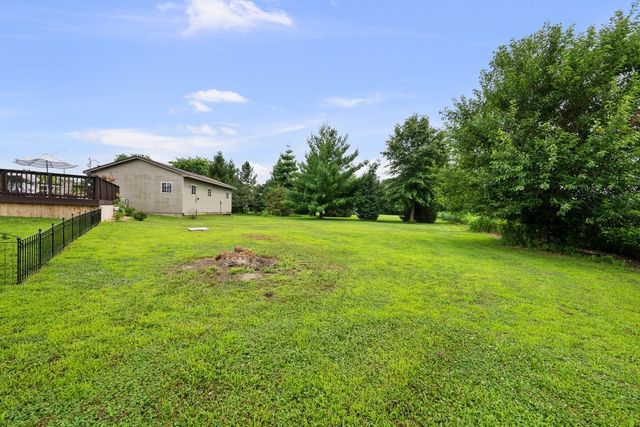 1814 Big Island Parkway, Rock Island, IL 61201