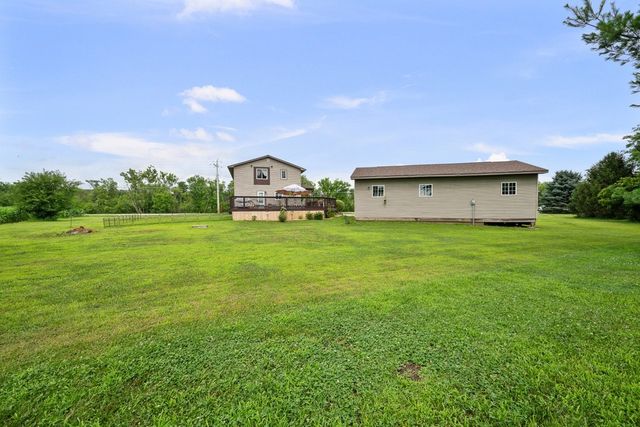 1814 Big Island Parkway, Rock Island, IL 61201