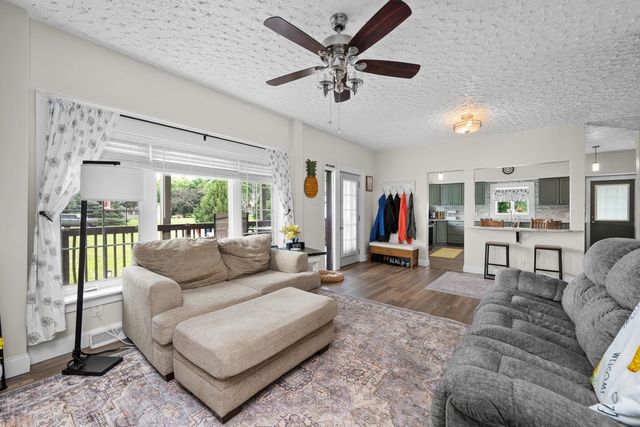 1814 Big Island Parkway, Rock Island, IL 61201