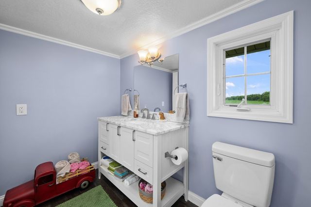 1814 Big Island Parkway, Rock Island, IL 61201