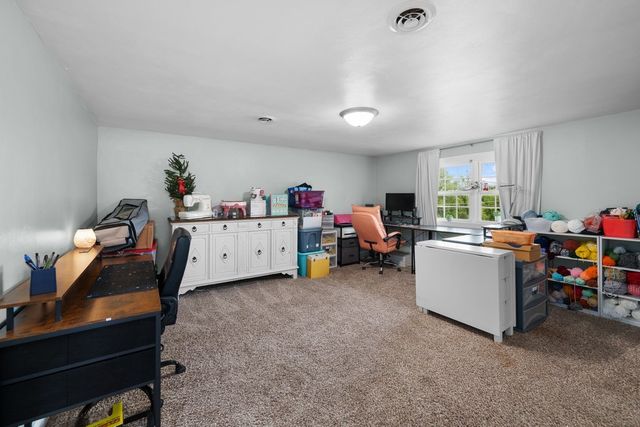 1814 Big Island Parkway, Rock Island, IL 61201