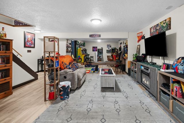 1814 Big Island Parkway, Rock Island, IL 61201