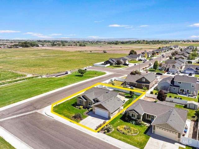 608 Braden Ct, Twin Falls, ID 83301