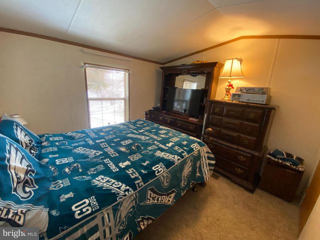 57 RIDGEDALE AVE, New Providence, PA 17560