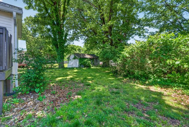 829 Stafford St, Clarksville, TN 37040