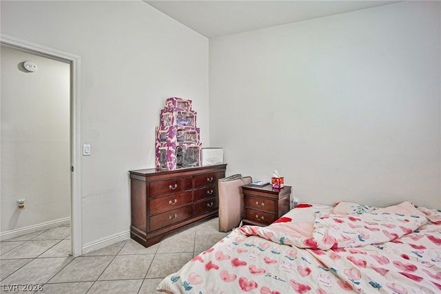 5519 Night Swim Lane, Las Vegas, NV 89113