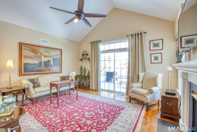 12 Briar Ridge Drive 12, Bethel, CT 06801