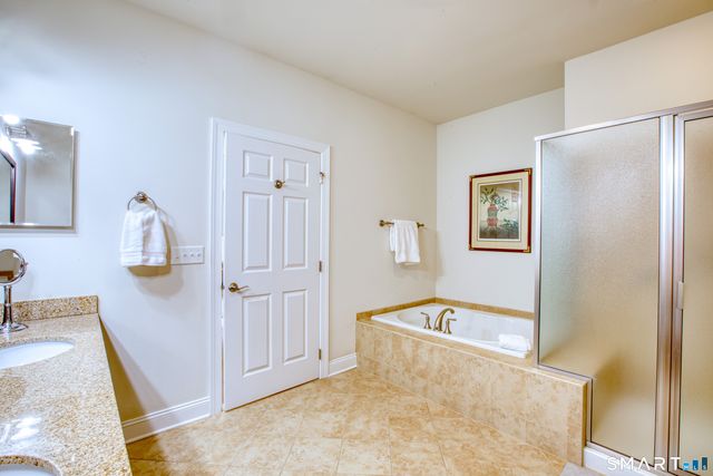 12 Briar Ridge Drive 12, Bethel, CT 06801